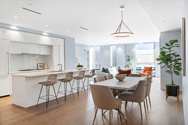 10 Farnsworth St 3B, Boston, MA 02210