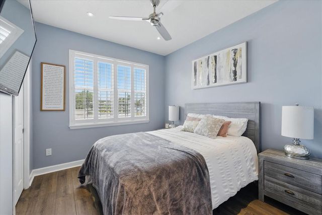 3111 W DE LEON STREET 8, Tampa, FL 33609