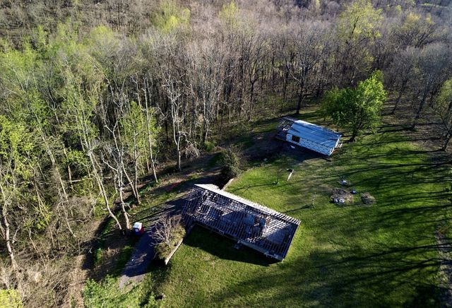 1314 Mud Hollow Rd, Hendersonville, TN 37075