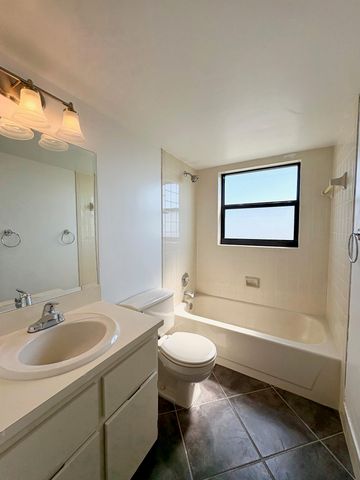 2205 S Cypress Bend Drive 908, Pompano Beach, FL 33069