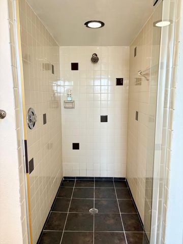 2205 S Cypress Bend Drive 908, Pompano Beach, FL 33069