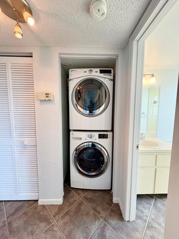 2205 S Cypress Bend Drive 908, Pompano Beach, FL 33069