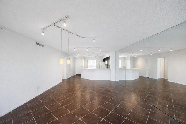 2205 S Cypress Bend Drive 908, Pompano Beach, FL 33069