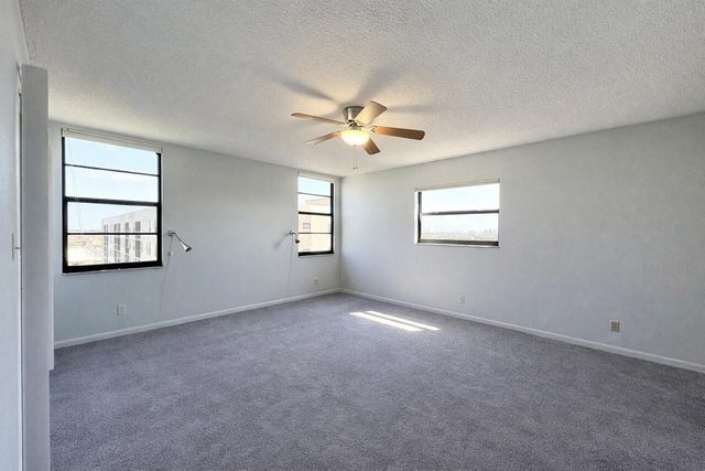 2205 S Cypress Bend Drive 908, Pompano Beach, FL 33069