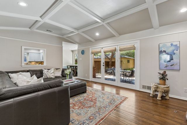 926 Chadwick Drive, Richardson, TX 75080