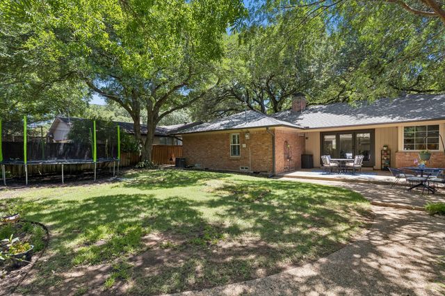 926 Chadwick Drive, Richardson, TX 75080