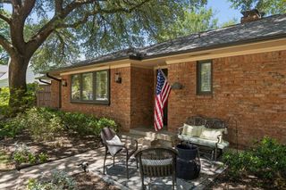 926 Chadwick Drive, Richardson, TX 75080