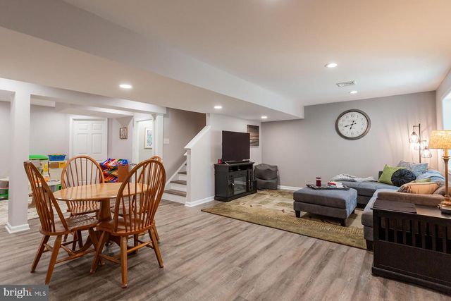 73 COUNTRY SIDE LN, Leola, PA 17540