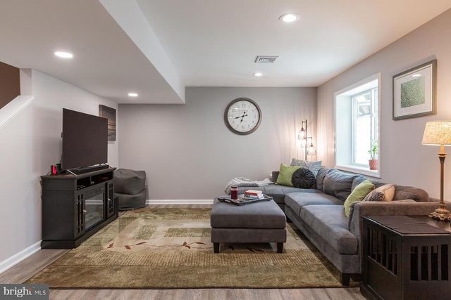 73 COUNTRY SIDE LN, Leola, PA 17540