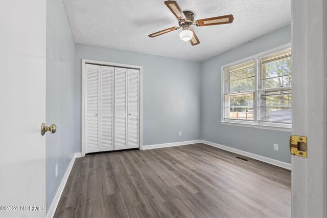 1708 N Poplar Street, Aberdeen, NC 28315