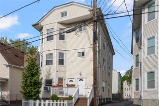 28 Frederick Street 2, Providence, RI 02908