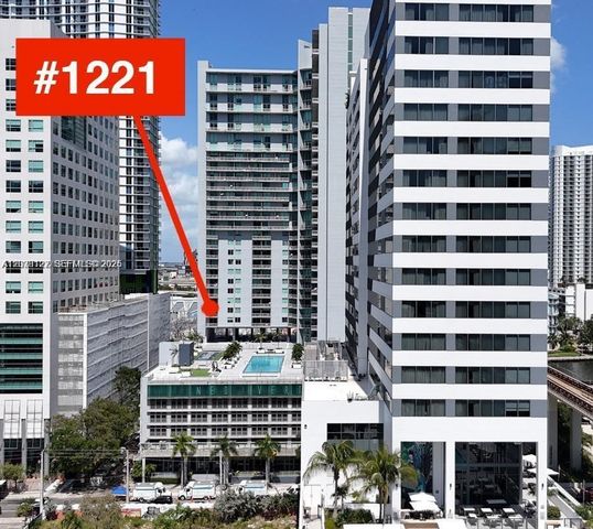 690 SW 1st Court 1221, Miami, FL 33130