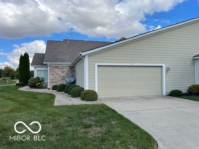 1161 Extraordinary Trail, Greenfield, IN 46140