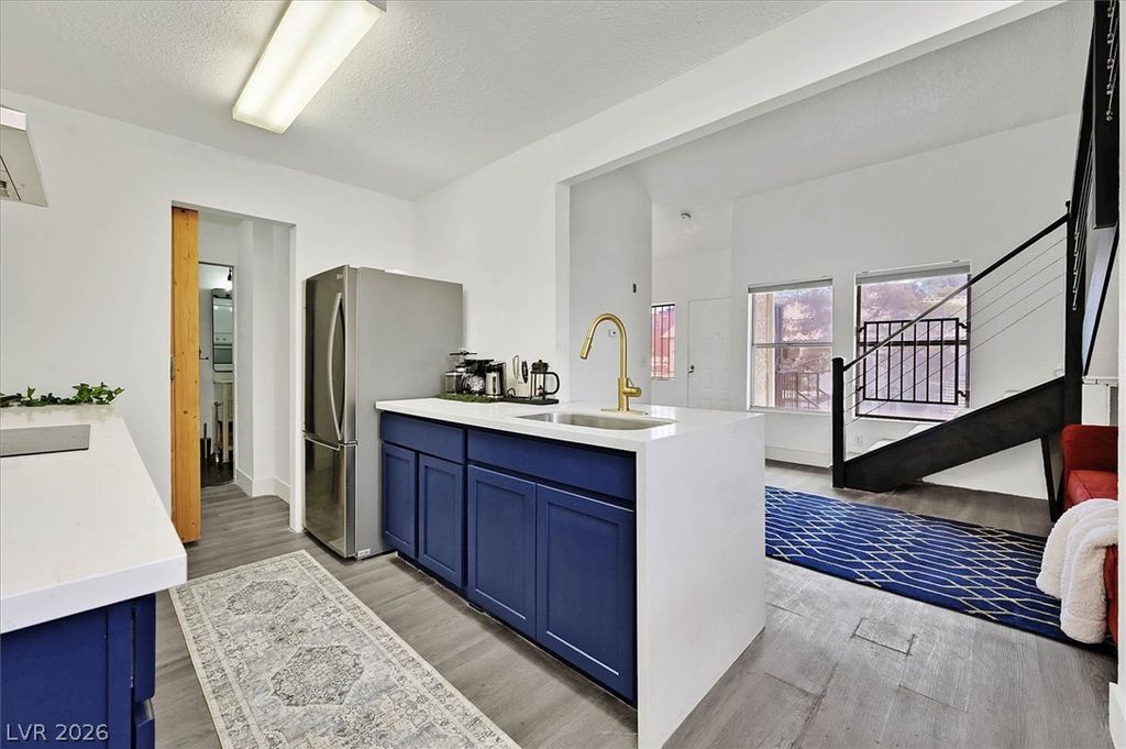 3924 Aquamarine Way 81, Las Vegas, NV 89103 — photo 2