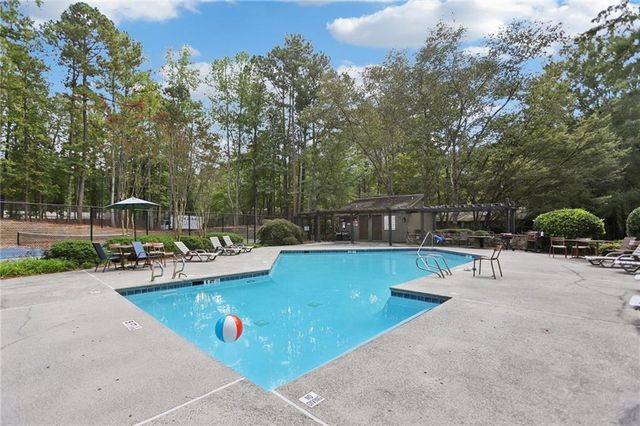 2808 Cumberland Court SE, Smyrna, GA 30080
