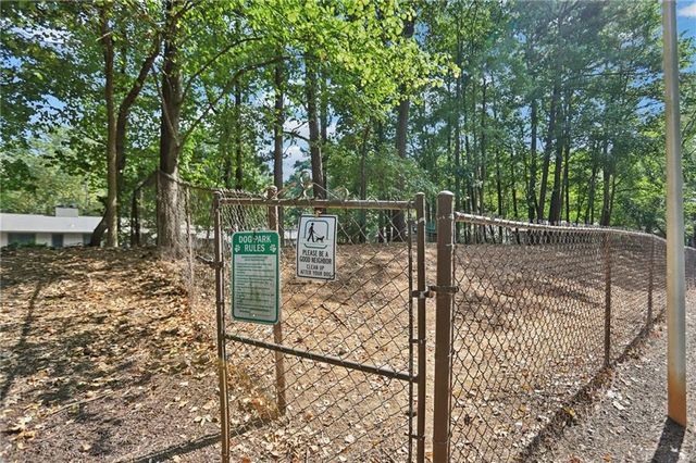 2808 Cumberland Court SE, Smyrna, GA 30080