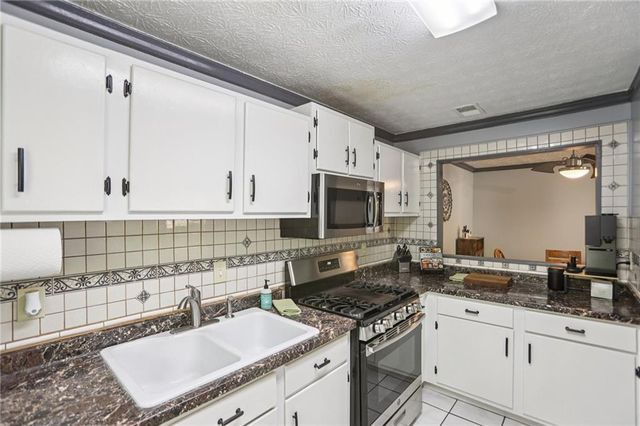 2808 Cumberland Court SE, Smyrna, GA 30080