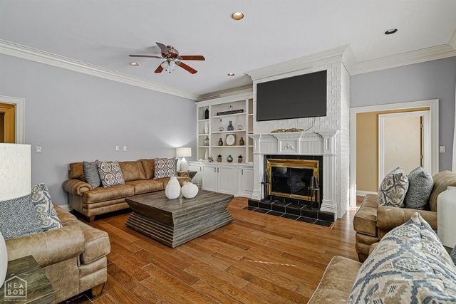 1203 Yorkshire, Jonesboro, AR 72401