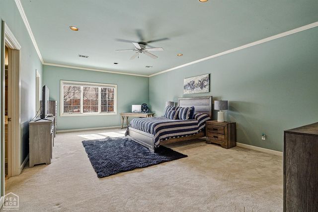 1203 Yorkshire, Jonesboro, AR 72401