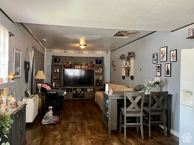 221 E 200 N, Moab, UT 84532