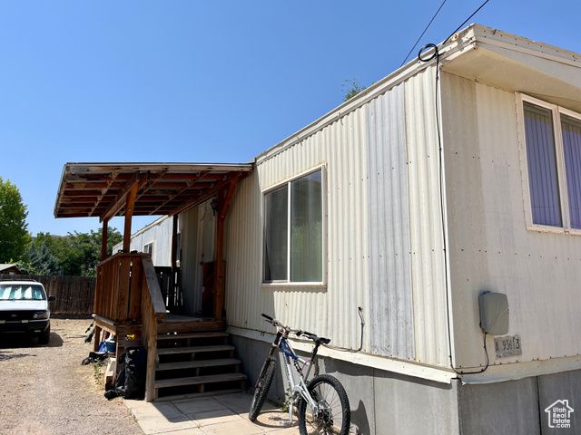 221 E 200 N, Moab, UT 84532