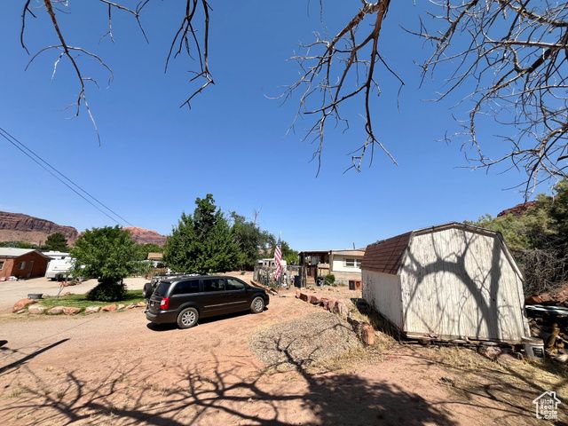 221 E 200 N, Moab, UT 84532