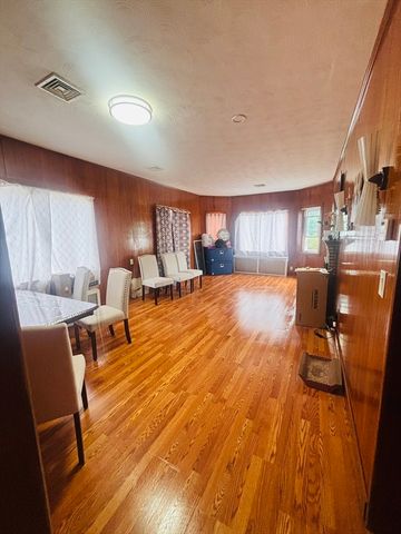 817 Broadway, Revere, MA 02151