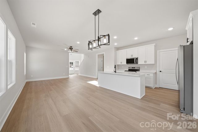 2434 Kimberly Avenue, Morganton, NC 28655