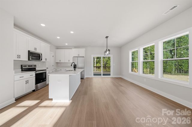 2434 Kimberly Avenue, Morganton, NC 28655