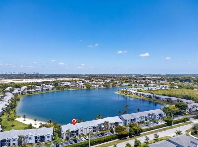 889 Hamilton Dr 889D, Homestead, FL 33034