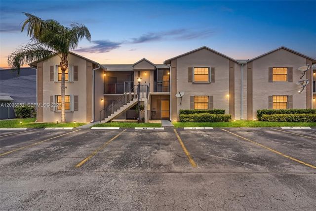 889 Hamilton Dr 889D, Homestead, FL 33034