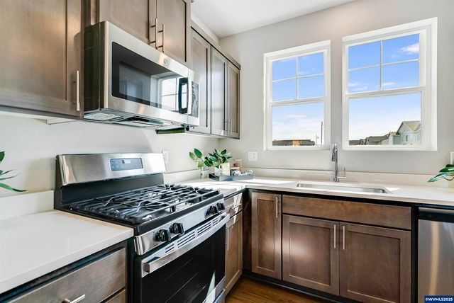 3496 SE 81st Av, Hillsboro, OR 97123