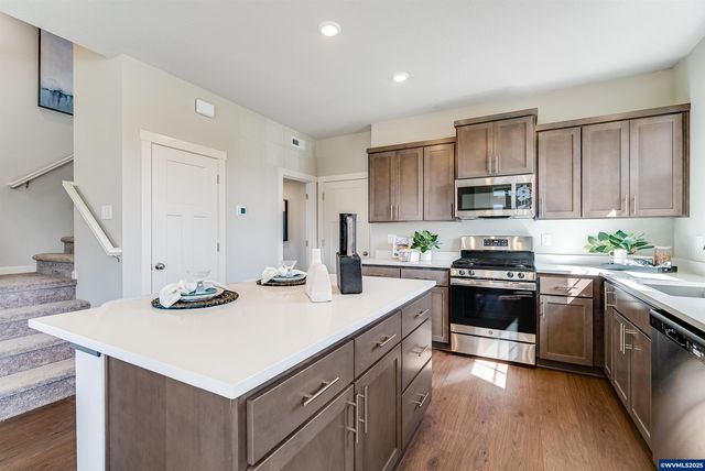 3496 SE 81st Av, Hillsboro, OR 97123