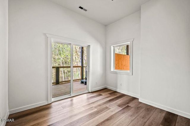 2257 Beach Front Drive, Sevierville, TN 37876