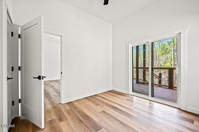 2257 Beach Front Drive, Sevierville, TN 37876