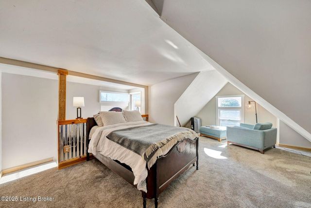 2 Angora Ct, Louisville, KY 40206