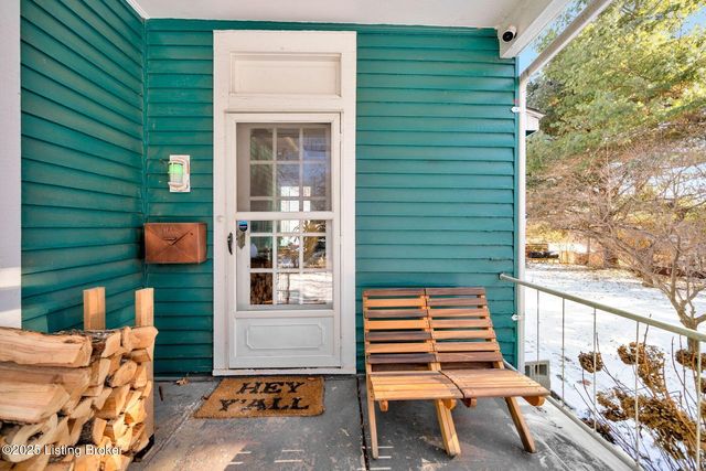 2 Angora Ct, Louisville, KY 40206