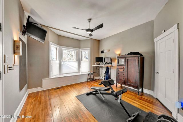 2 Angora Ct, Louisville, KY 40206