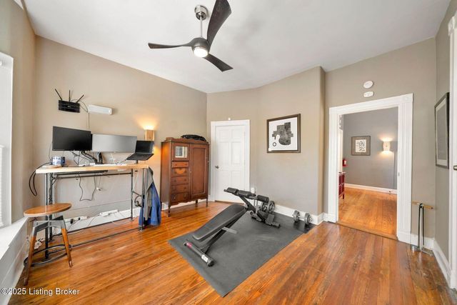 2 Angora Ct, Louisville, KY 40206