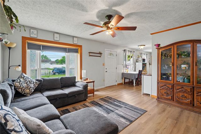 899 Dayton Avenue, Xenia, OH 45385
