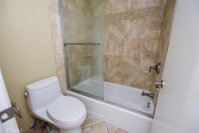 48 Columbia 6, Irvine, CA 92612