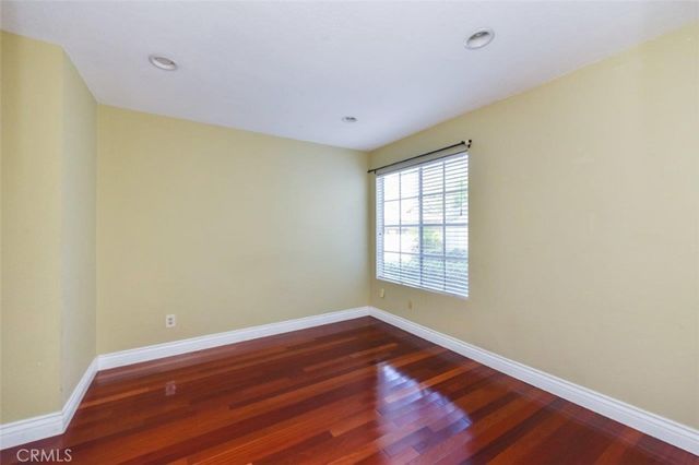 48 Columbia 6, Irvine, CA 92612