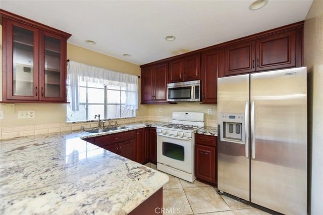 48 Columbia 6, Irvine, CA 92612