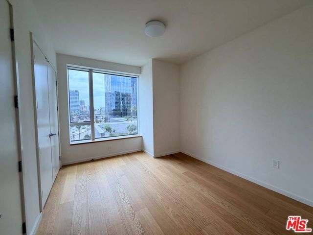 889 Francisco Street 1008, Los Angeles, CA 90017