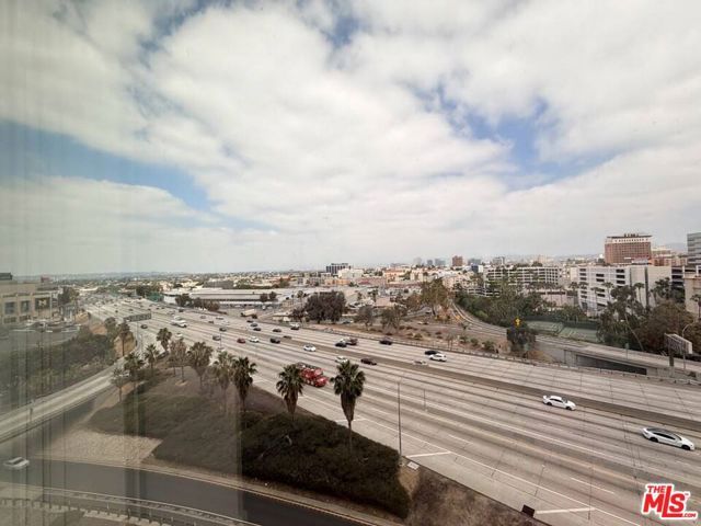 889 Francisco Street 1008, Los Angeles, CA 90017