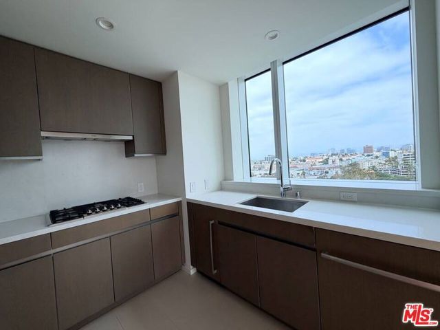 889 Francisco Street 1008, Los Angeles, CA 90017