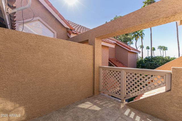 1633 E LAKESIDE Drive 35, Gilbert, AZ 85234