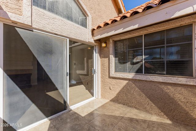 1633 E LAKESIDE Drive 35, Gilbert, AZ 85234