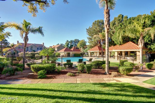 1633 E LAKESIDE Drive 35, Gilbert, AZ 85234