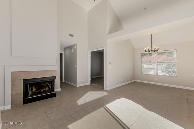 1633 E LAKESIDE Drive 35, Gilbert, AZ 85234